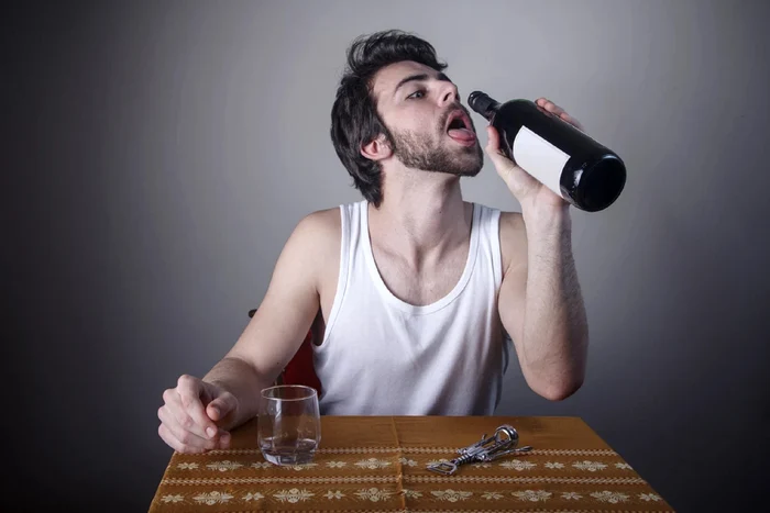 Alkohol dlje ostane v telesu FOTO Shutterstock