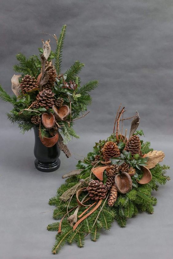 Božični aranžmaji- Arranjos de natal Božični aranžmaji -#velikonočnicvetličniaranžmaji #easyflowersarrangements #flowersarrangementsdiy #flowersarrangementsdrawing #orangeflowersarrangements